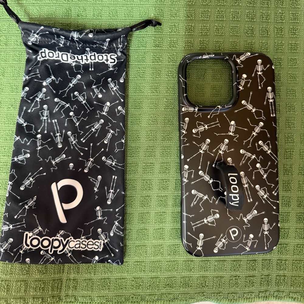 Loopy Case IPhone 16 Pro Max-Boogie Bones